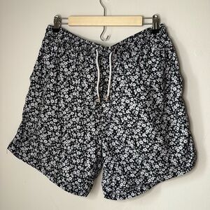 Urban Outfitters Black and White Floral Mens Swimming Trucks
